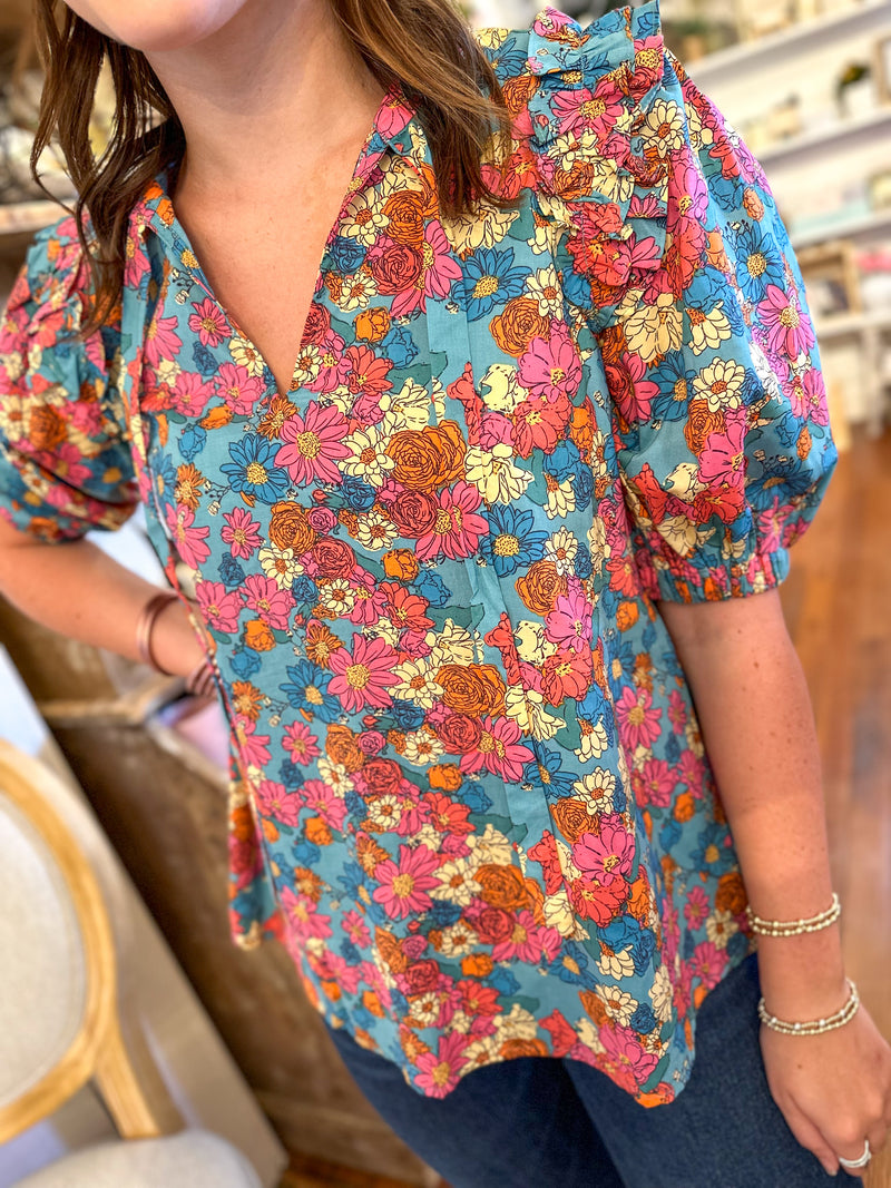 VINTAGE INSPIRED FLORAL TOP