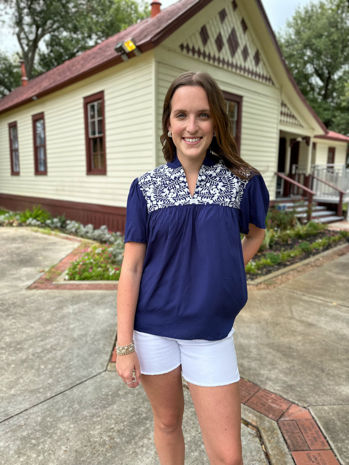 NAVY BLUE AND WHITE LAYERZ CLOTHING COWBOYS TOP