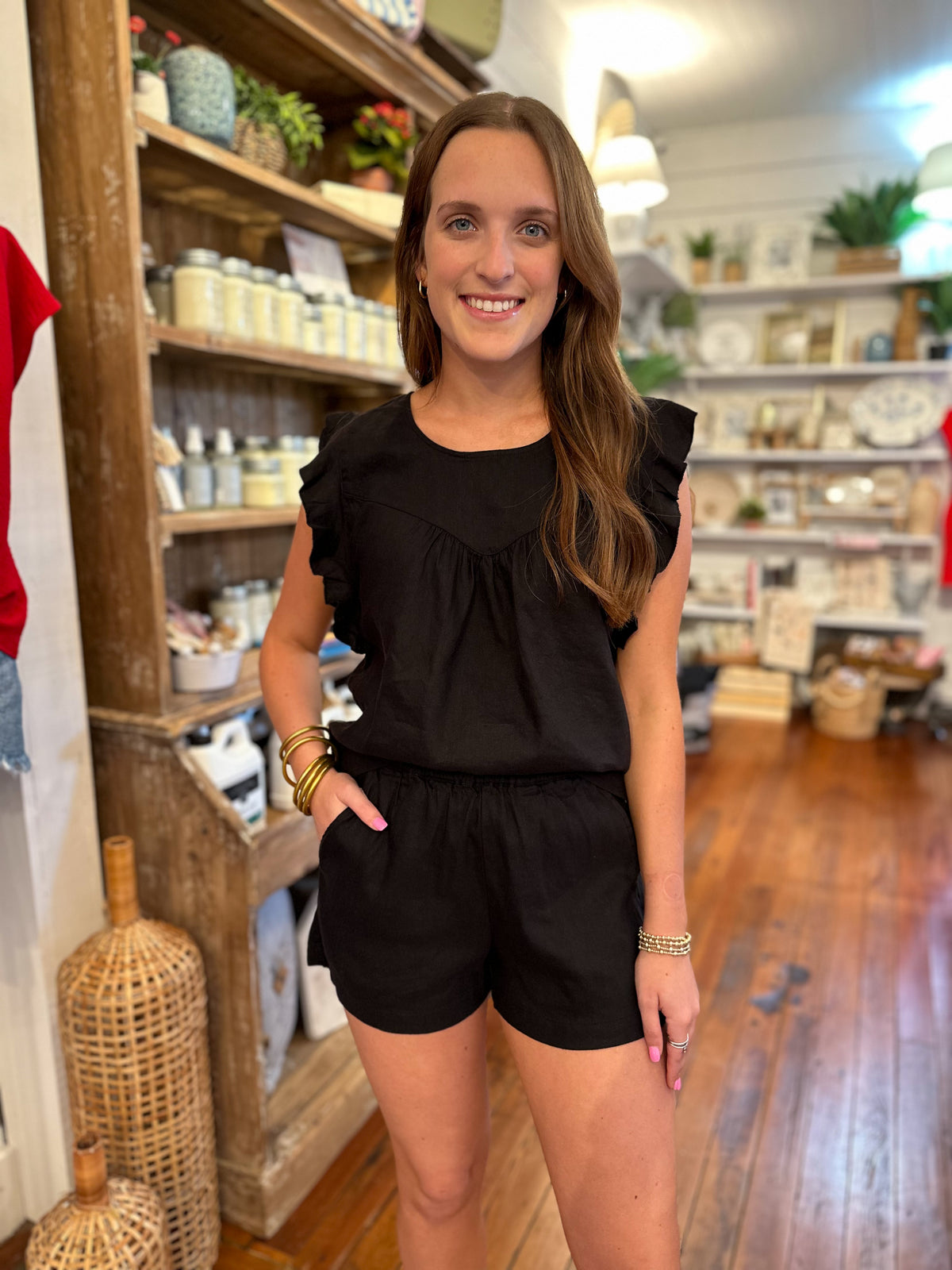 another love black linen blend short and top set