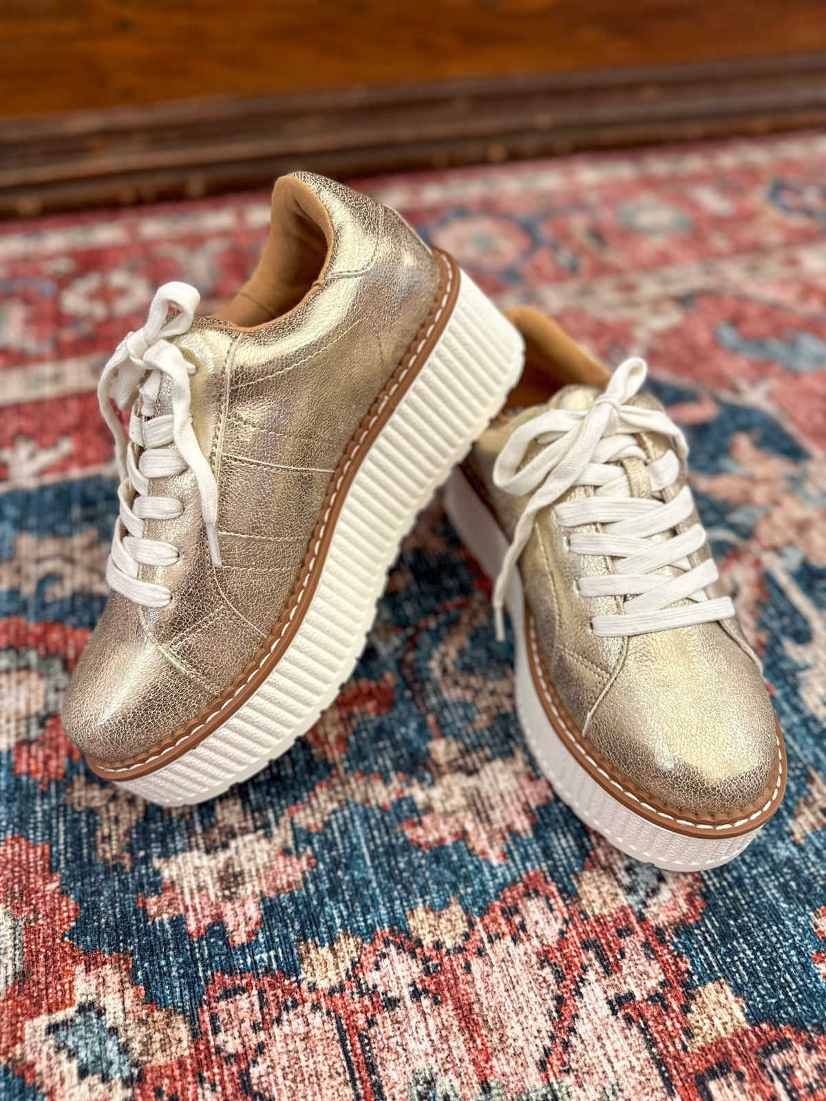 yellowbox marcell gold sneaker